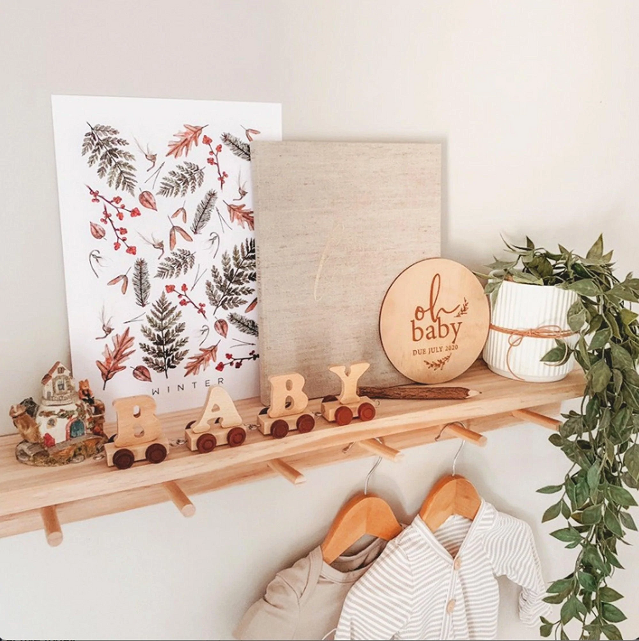 Kids Nursery Shelf (Pine Wood)