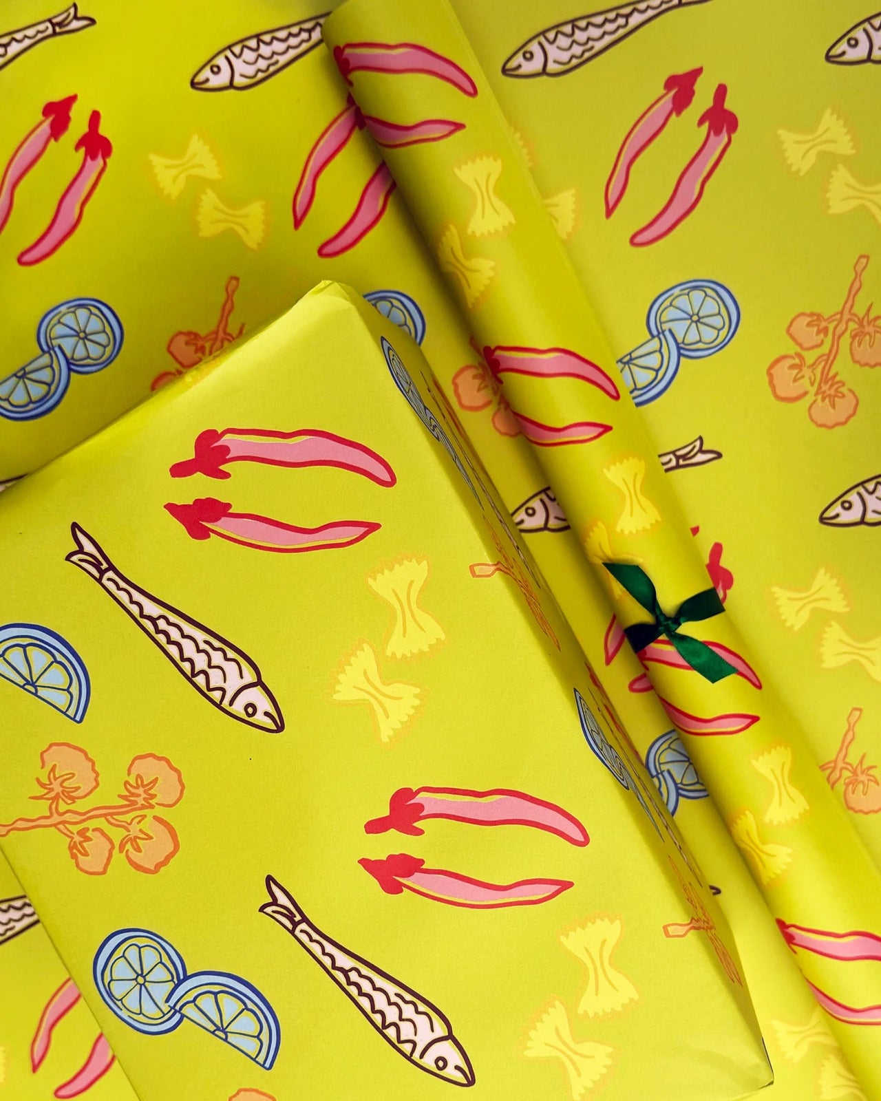 Green Postcard Pattern Gift Wrap