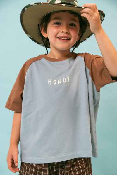 Howdy Raglan Tee