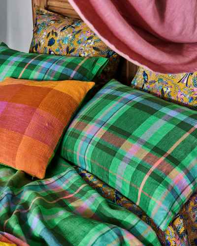 Jewel of The Nile Tartan Linen Pillowcase