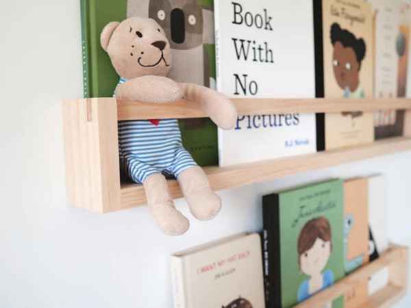 Kids Bookshelf with Flat Peg (Pine)