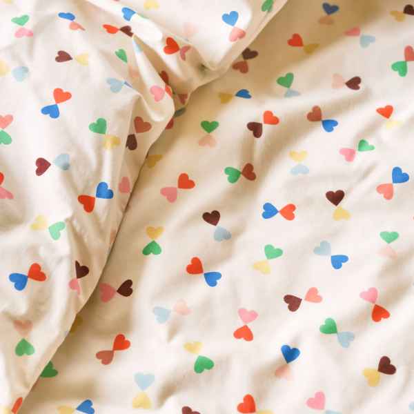 Kissing Hearts Fitted Sheet