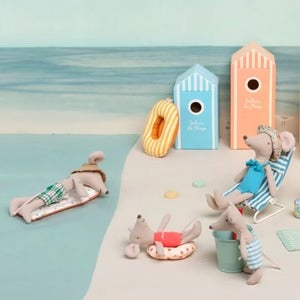 Maileg Beach Mouse Dad in Cabin