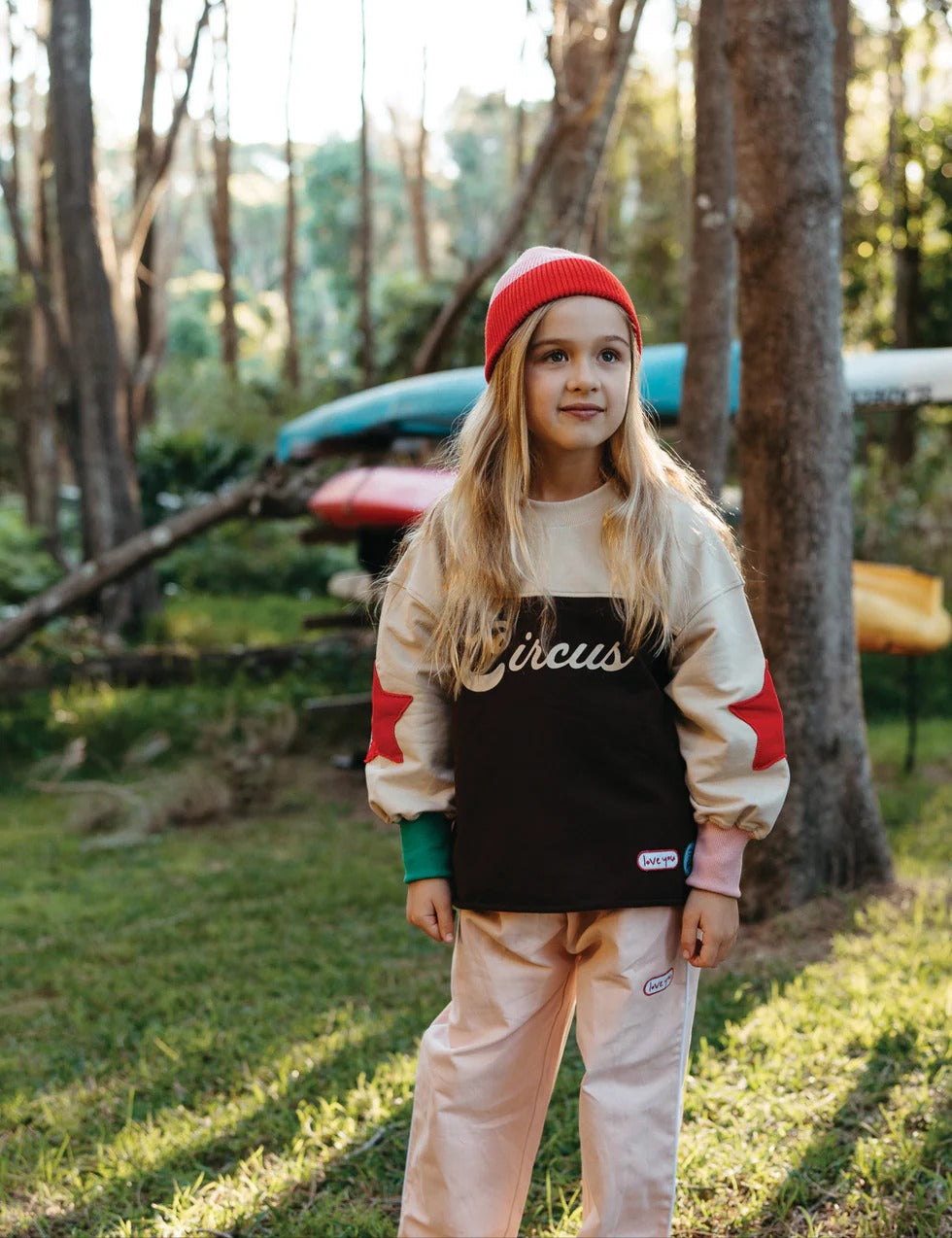 Retro Sweat in Circus